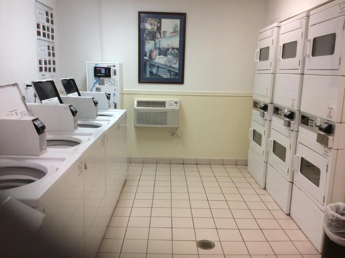 Intown Suites Extended Stay Chicago Il - Elk Grove O'Hare Elk Grove Village Exterior foto